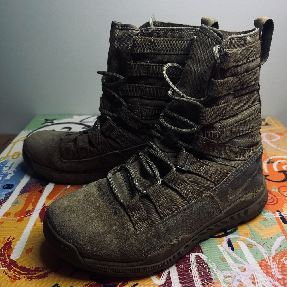 Nike Field 8" Special Field Boot Coyote Brown Men's Size 5.5